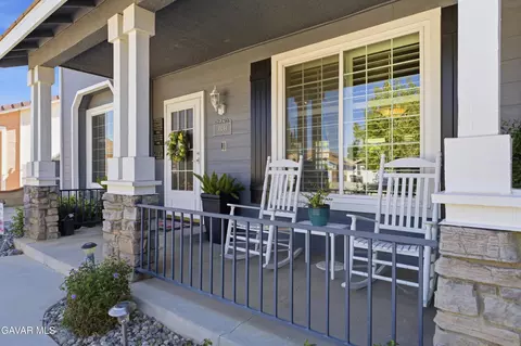 Exterior - 43244 Haven Pl, Lancaster, CA 93536 photo 3 of 7