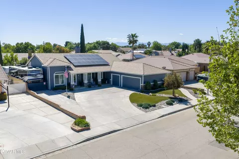 View/Area - 43244 Haven Pl, Lancaster, CA 93536 photo 1 of 9