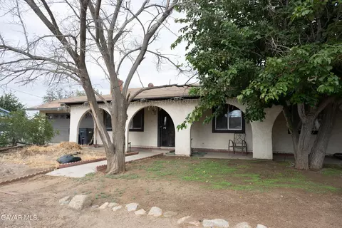 40624 166th St, Lancaster, CA 93535 photo 2