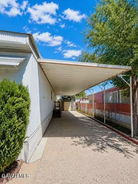 3255 E Avenue R #49, Palmdale, CA 93550 photo 2