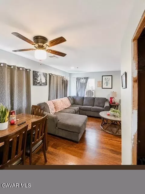 3255 E Avenue R #49, Palmdale, CA 93550 photo 8
