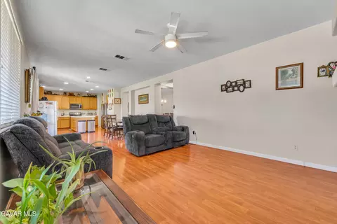 44643 Leslie Ct, Lancaster, CA 93535 photo 21