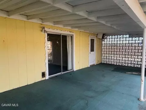 Exterior - 601 Maple St, Tehachapi, CA 93561 photo 5 of 5