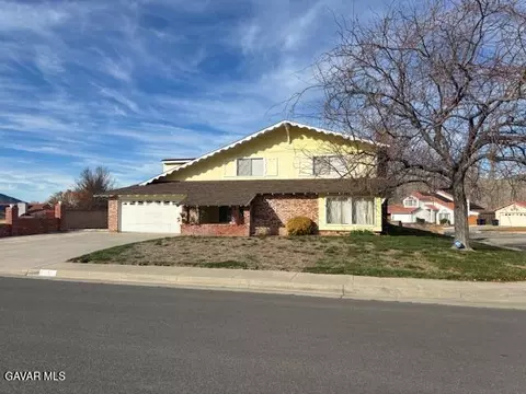 Exterior - 601 Maple St, Tehachapi, CA 93561 photo 2 of 5
