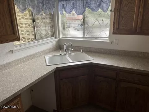 Kitchen - 601 Maple St, Tehachapi, CA 93561 photo 1 of 3