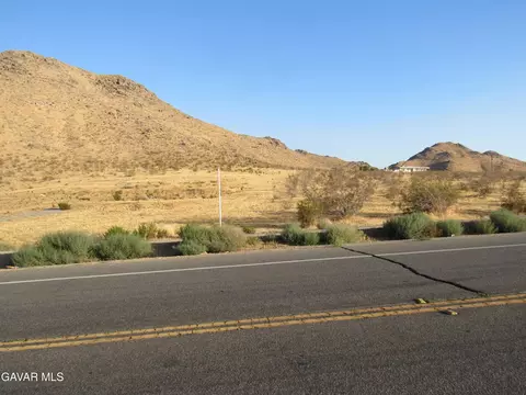 0441032530000 Corwin Rd, Apple Valley, CA 92307 photo 2
