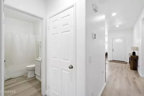 Entry Way - 418 E Avenue J7, Lancaster, CA 93535 photo 3 of 4