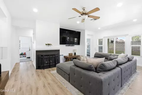 Other - 418 E Avenue J7, Lancaster, CA 93535 photo 1 of 14
