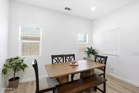 Dining - 418 E Avenue J7, Lancaster, CA 93535 photo 1 of 1