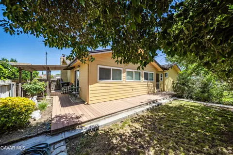 Other - 517 S Mill St, Tehachapi, CA 93561 photo 2 of 2