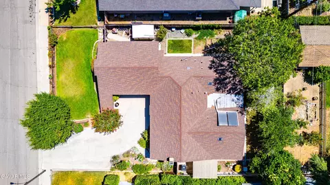 View/Area - 517 S Mill St, Tehachapi, CA 93561 photo 2 of 5
