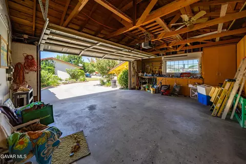 Exterior - 517 S Mill St, Tehachapi, CA 93561 photo 7 of 7