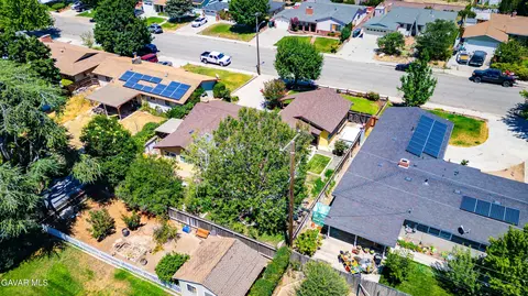 View/Area - 517 S Mill St, Tehachapi, CA 93561 photo 3 of 5