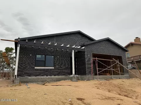 21617 Bancroft Dr, California City, CA 93505