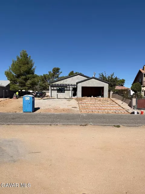 21617 Bancroft Dr, California City, CA 93505