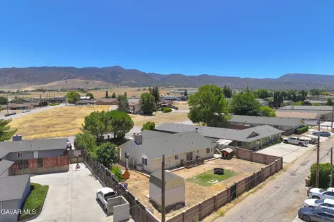 21208 Madre St, Tehachapi, CA 93561 photo 45