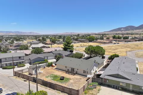 21208 Madre St, Tehachapi, CA 93561 photo 43