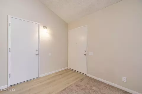 Entry Way - 601 Curve Cir, Lancaster, CA 93535 photo 2 of 2