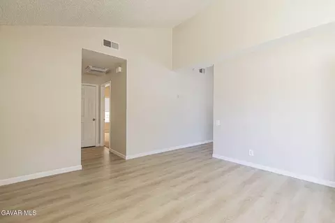 Living - 601 Curve Cir, Lancaster, CA 93535 photo 6 of 7