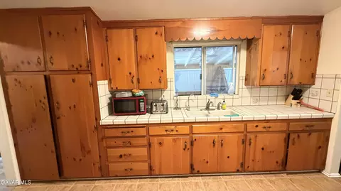 44423 3rd St, Lancaster, CA 93535 photo 7