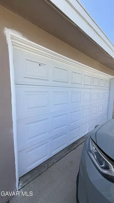 44423 3rd St, Lancaster, CA 93535 photo 26