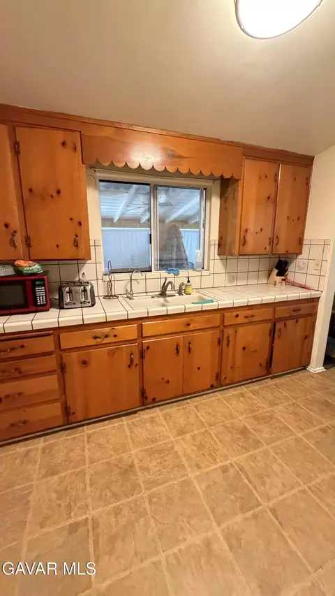 44423 3rd St, Lancaster, CA 93535 photo 6
