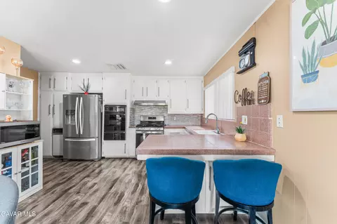 Kitchen - 45228 Lorimer Ave, Lancaster, CA 93534 photo 1 of 5