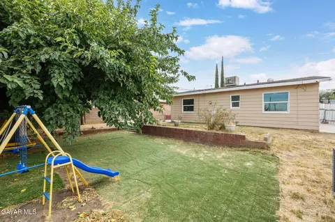 Exterior - 38808 Juniper Tree Rd, Palmdale, CA 93551 photo 4 of 4