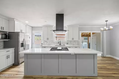 Kitchen - 38808 Juniper Tree Rd, Palmdale, CA 93551 photo 1 of 4