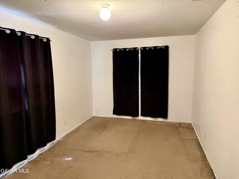 Bedroom - 3622 E Avenue H9, Lancaster, CA 93535 photo 1 of 5