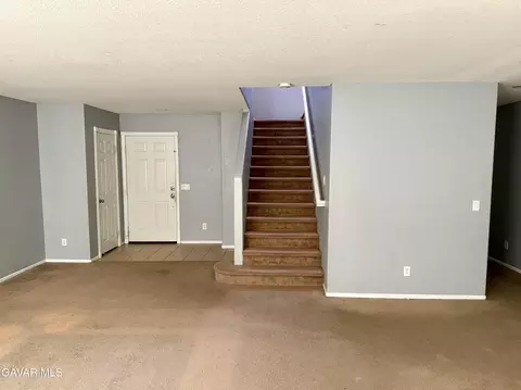 Living - 3622 E Avenue H9, Lancaster, CA 93535 photo 2 of 4