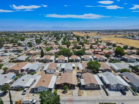 View/Area - 45465 E 25th #SPC 214, Lancaster, CA 93535 photo 6 of 6