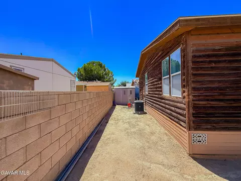 Exterior - 45465 E 25th #SPC 214, Lancaster, CA 93535 photo 11 of 11