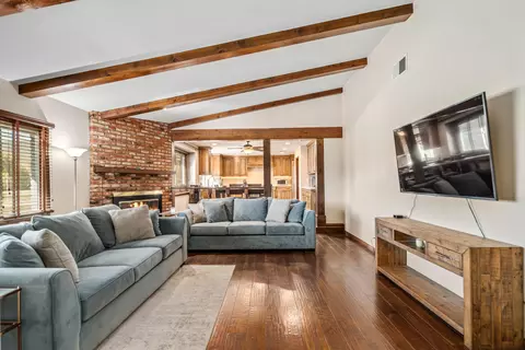 Living - 32854 Crown Valley Rd, Acton, CA 93510 photo 3 of 6