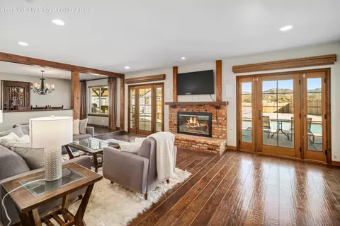Living - 32854 Crown Valley Rd, Acton, CA 93510 photo 5 of 6
