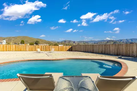 Exterior - 32854 Crown Valley Rd, Acton, CA 93510 photo 3 of 12