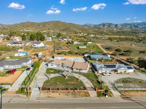 View/Area - 32854 Crown Valley Rd, Acton, CA 93510 photo 7 of 7