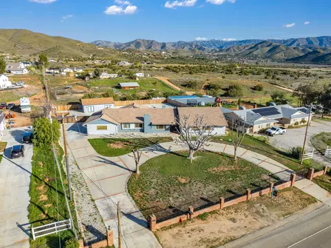 View/Area - 32854 Crown Valley Rd, Acton, CA 93510 photo 6 of 7