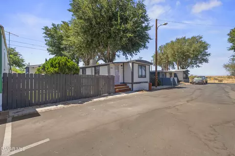 45446 7th St #SPC 20, Lancaster, CA 93535 photo 3