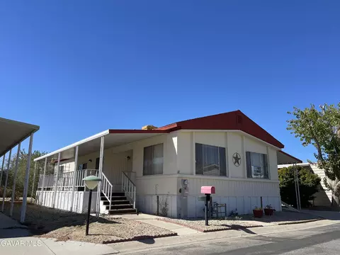 Exterior - 2550 E Avenue I #37, Lancaster, CA 93535 photo 6 of 6