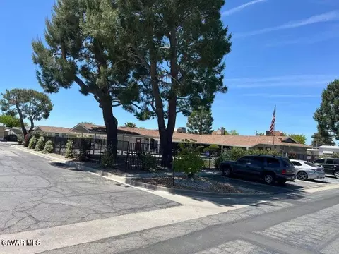 Exterior - 2550 E Avenue I #37, Lancaster, CA 93535 photo 5 of 6