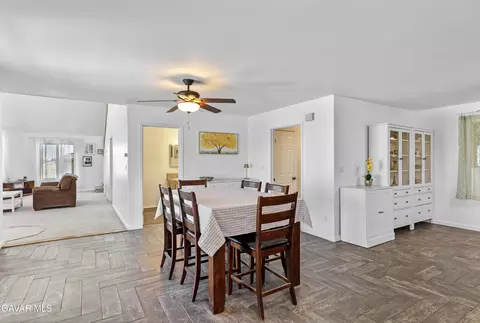 Dining - 17075 Matterhorn Dr, Tehachapi, CA 93561 photo 1 of 1