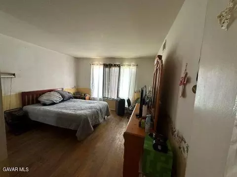 Other - 22107 Barbacoa Dr, Saugus, CA 91350 photo 6 of 7