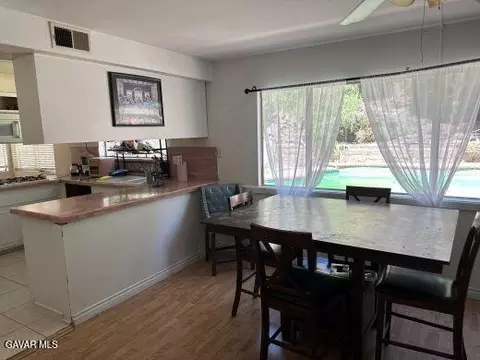 Dining - 22107 Barbacoa Dr, Saugus, CA 91350 photo 2 of 4