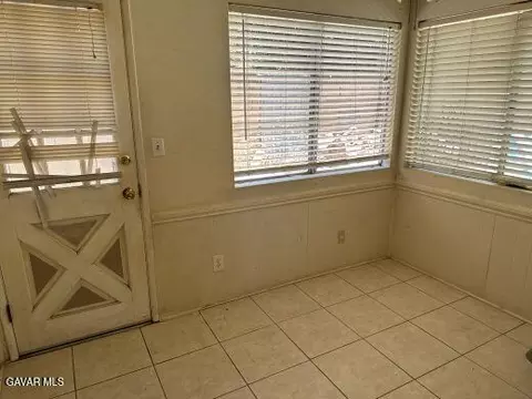 Other - 22107 Barbacoa Dr, Saugus, CA 91350 photo 5 of 7