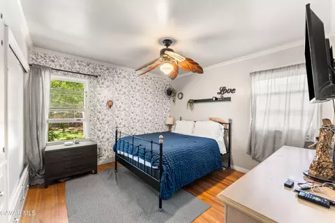 Bedroom - 44709 Fig Ave, Lancaster, CA 93534 photo 5 of 6