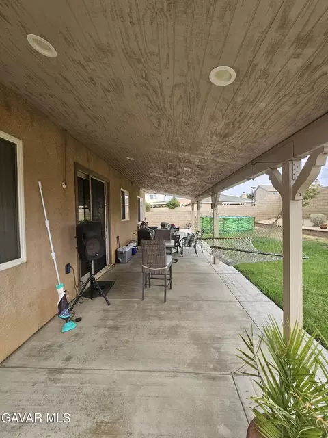 Exterior - 1054 E Avenue K-11, Lancaster, CA 93535 photo 12 of 12