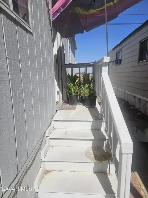 Exterior - 45415 E 28th St #66, Lancaster, CA 93535 photo 3 of 4