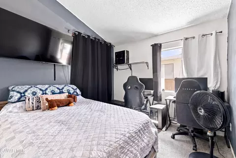 Bedroom - 5344 Sunburst Dr, Palmdale, CA 93552 photo 2 of 3