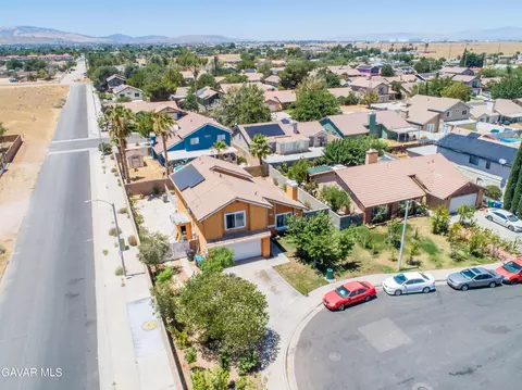 View/Area - 38605 Bitter Root Rd, Palmdale, CA 93550 photo 2 of 7